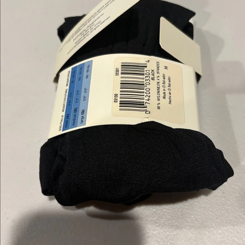 L’eggs - opaque tights. NWT.  New.  Black.  Size large